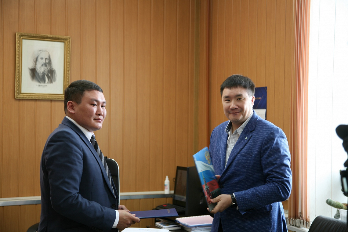 Технопарк «Якутия» и ЦСМ Республики Саха (Якутия) подписали соглашение о сотрудничестве.